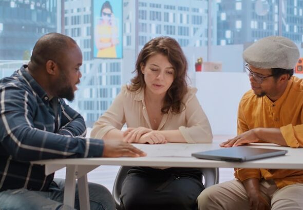 business-owner-planning-property-investment-office-tour-with-broker_482257-91709